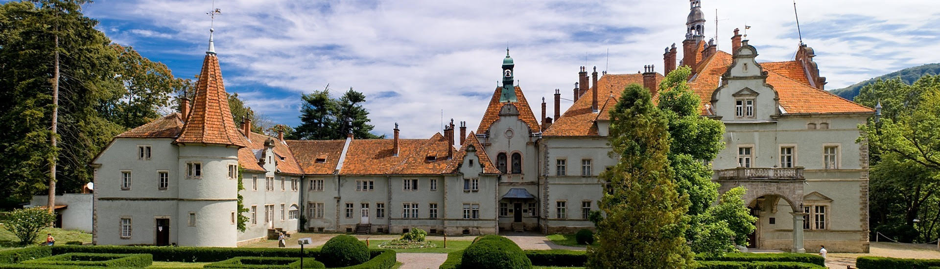 Shoenborn palace
