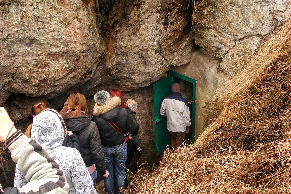 Verteba Cave. Entrance to the Museum