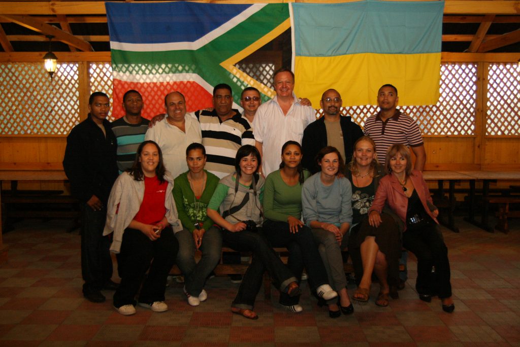 С группой победителей конкурса "Молодые таланты ЮАР" (10.09.2008 г.)