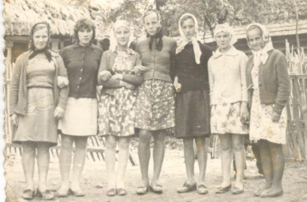 Дівчата із села Вовче (1970-ті роки)