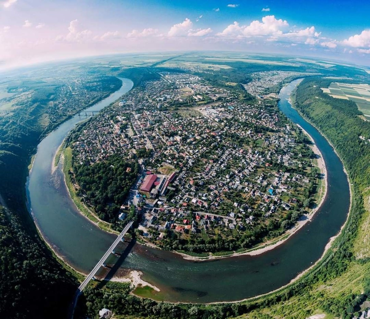 Khreshchatyk. Panorama of Zalishchyky