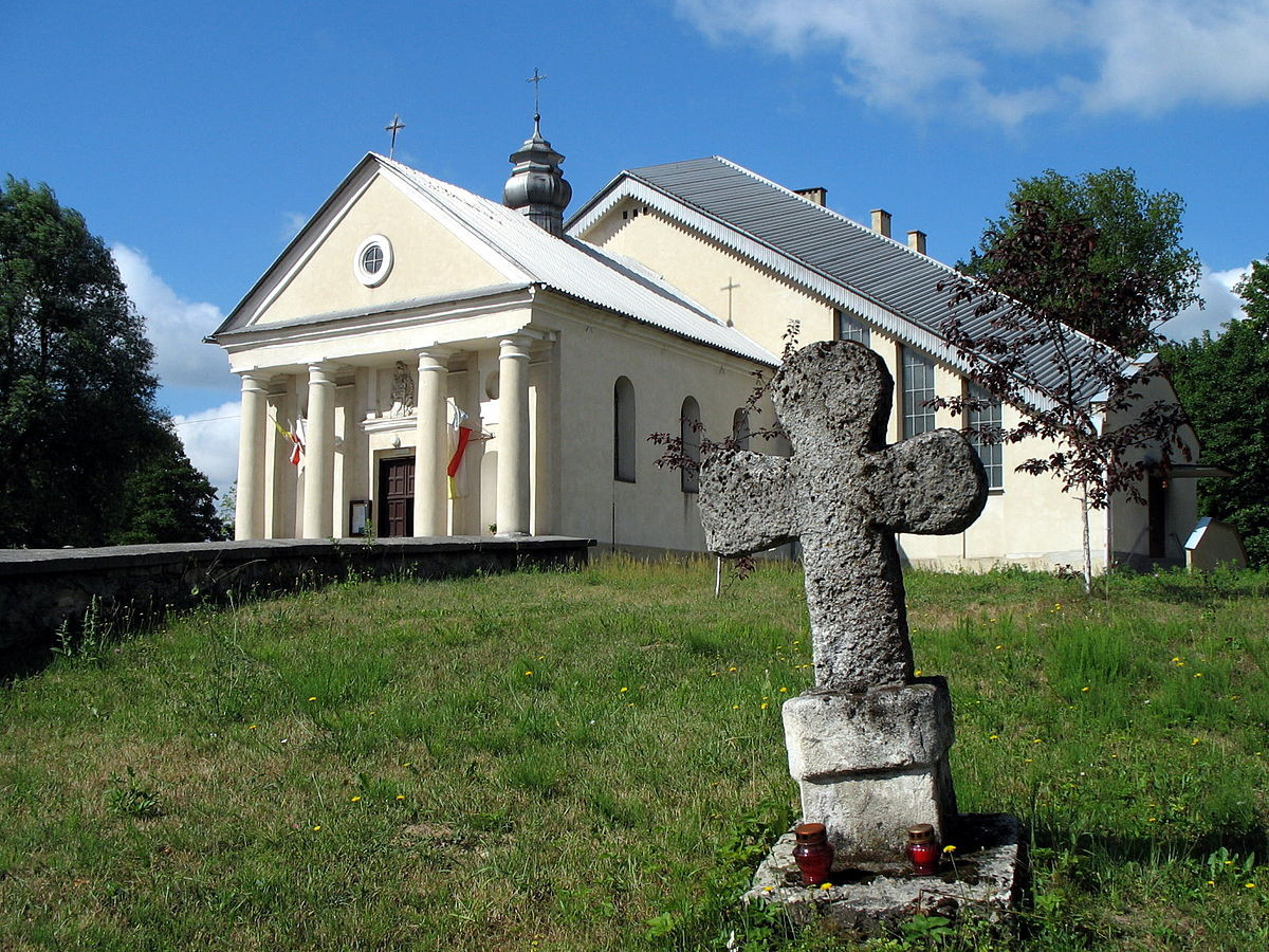 Horyniec-Zdrój “Горинець-Здруй”.  Мурована церква Різдва Пресвятої Богородиці (1818р.)