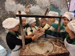 ЕкоТатко — майстер-клас з випікання хліба (Дитячий табір)