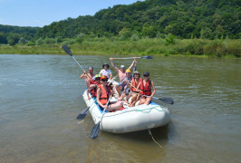 Limnytsya river rafting tour