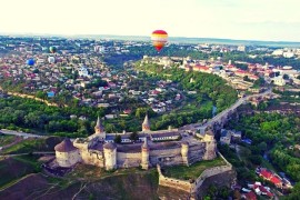 Kamyanets-Podilsky, Chernivtsi, Bakota and Hot Air Balloon Festival